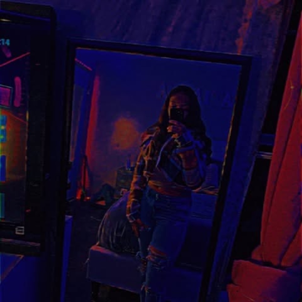 Meet your Posher, Katelyn